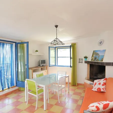 Case Vacanza Montesaraceno Mattinata Exterior photo