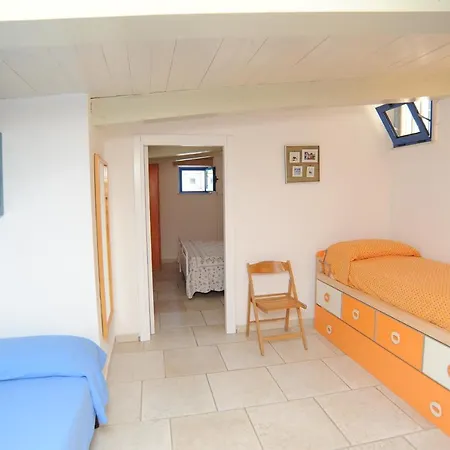 Case Vacanza Montesaraceno Mattinata Exterior photo